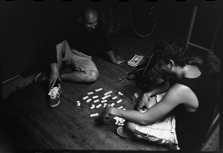 black and white image by simon meisinger