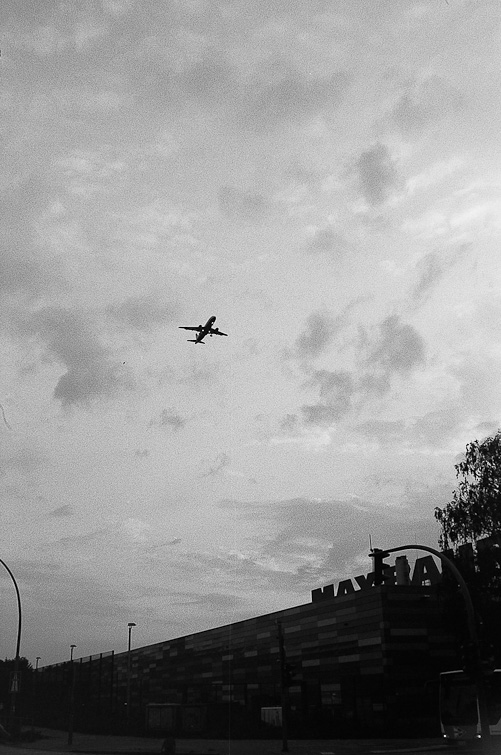 black and white image by simon meisinger