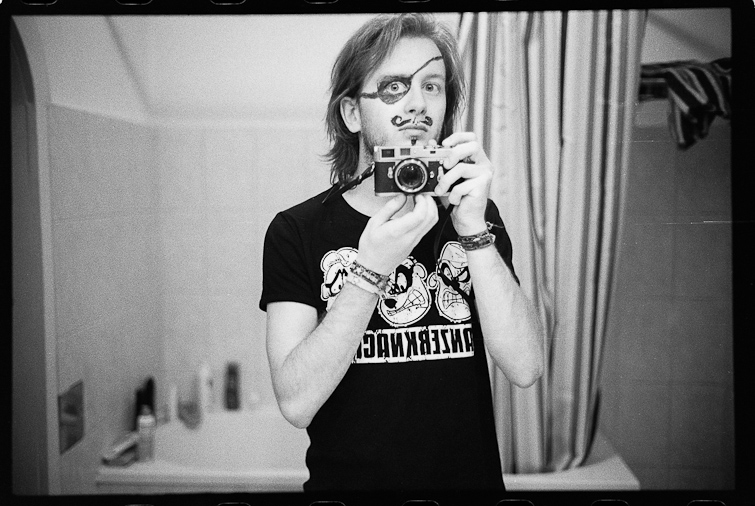 black and white photo by simon meisinger