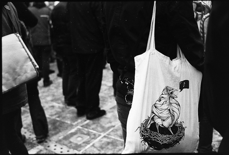 Photo by Simon Meisinger