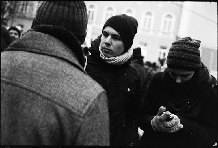 Photo by Simon Meisinger